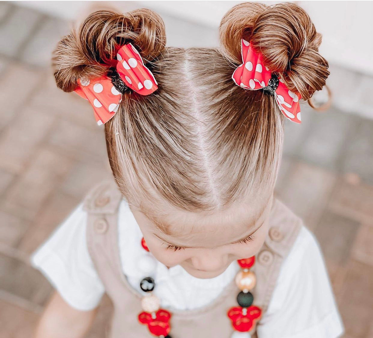 hairstyles with minnie mouse headband｜TikTok Search
