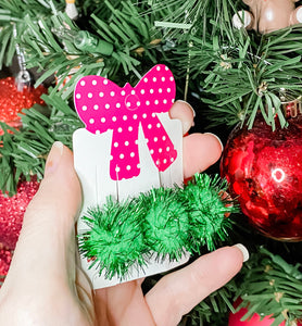 Christmas Green Pompom Alligator Clip