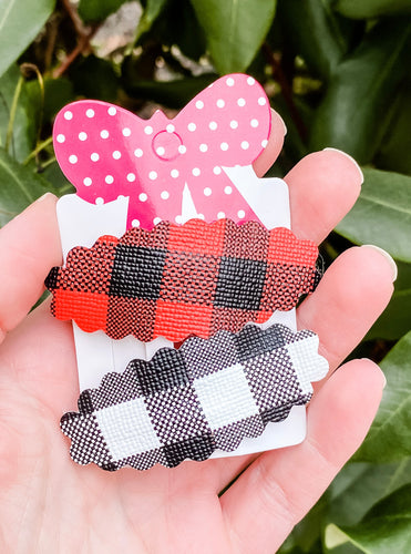 Scalloped Christmas Buffalo Plaid SET OF 2 FULL Snap Clips